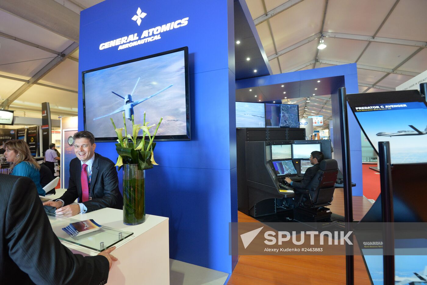 Farnborough International Airshow 2014. Day Four