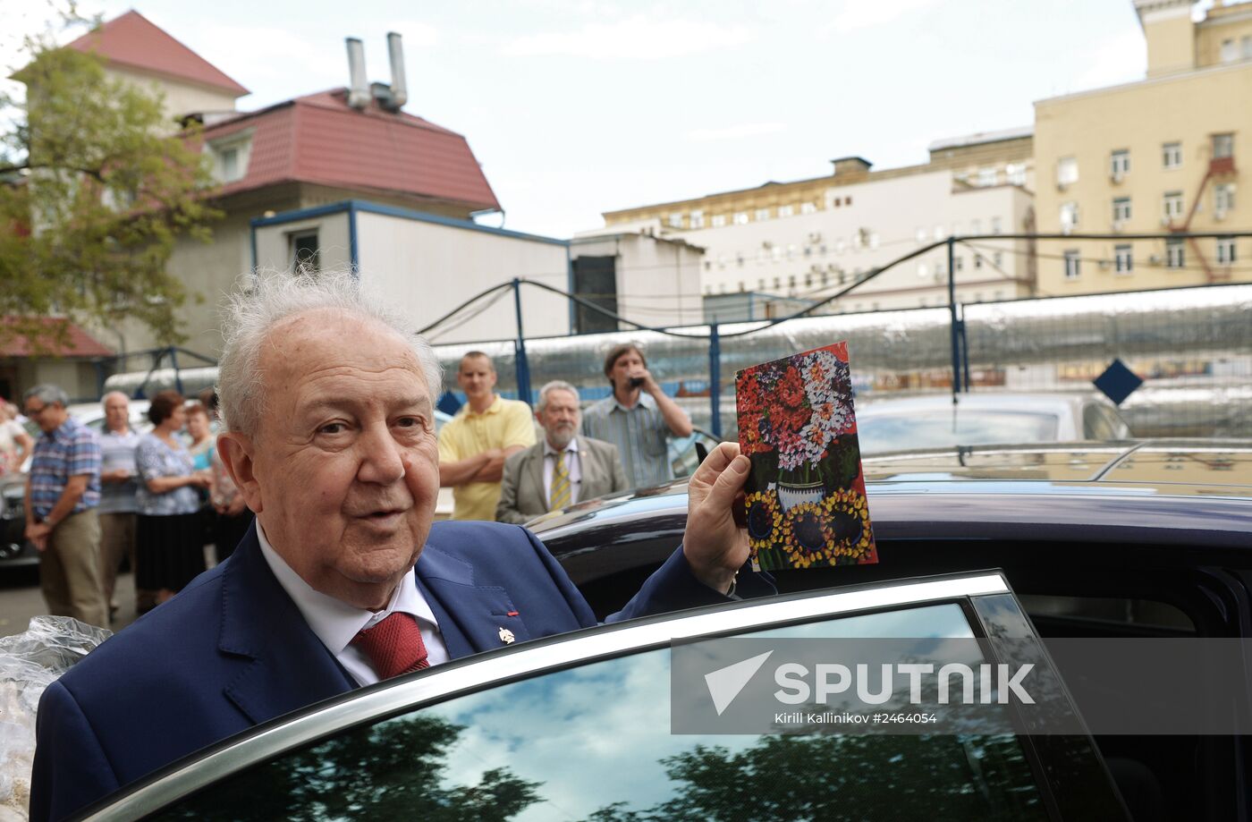 Tsereteli's exhibition "I Was Born a Gardener" kicks off