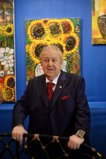 Tsereteli's exhibition "I Was Born a Gardener" kicks off