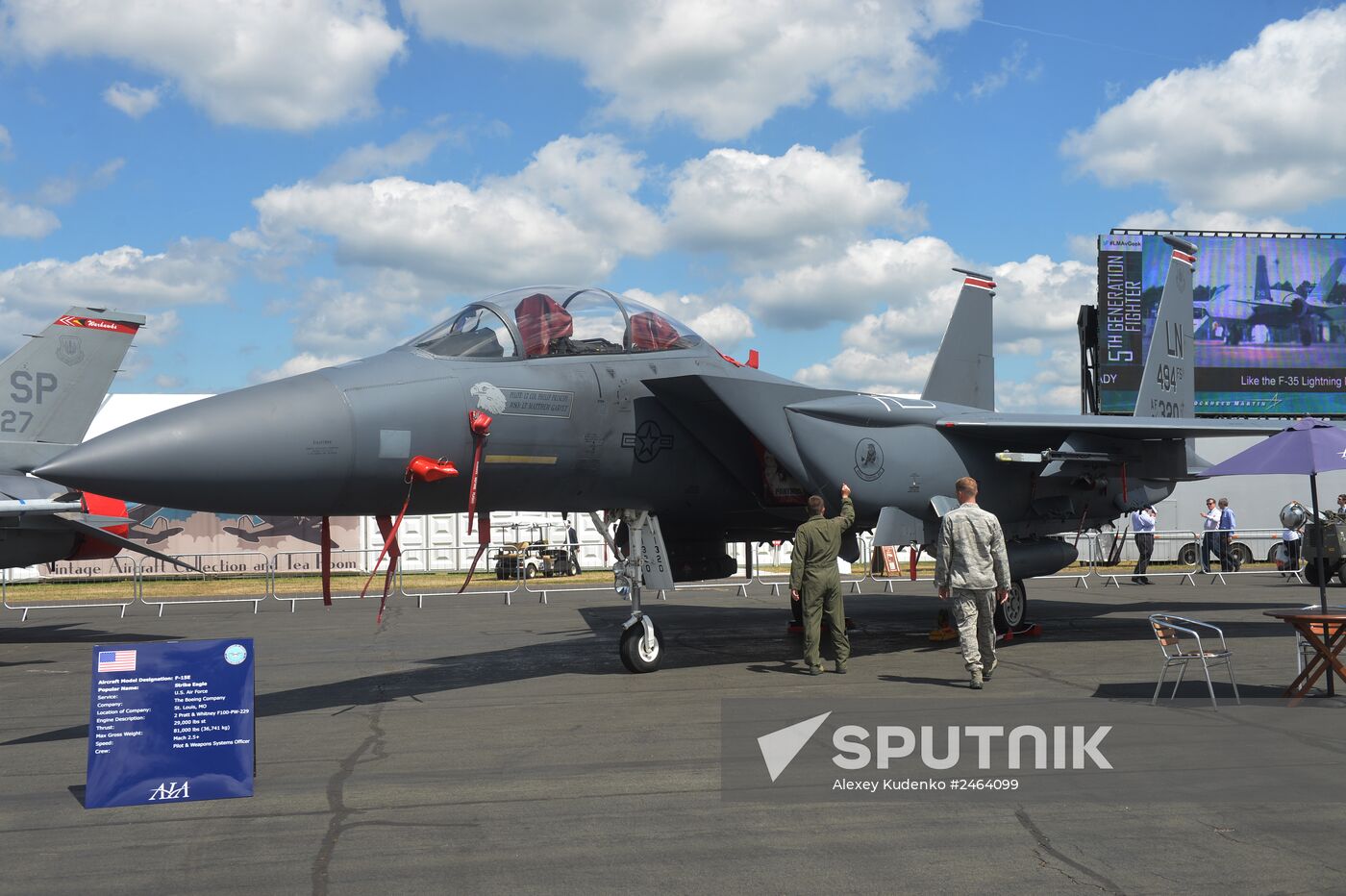 Farnborough International Airshow 2014. Day Four