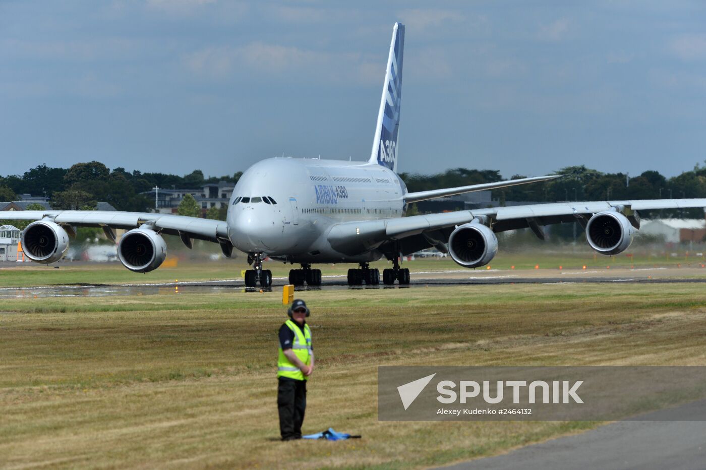 Farnborough International Airshow 2014. Day Four