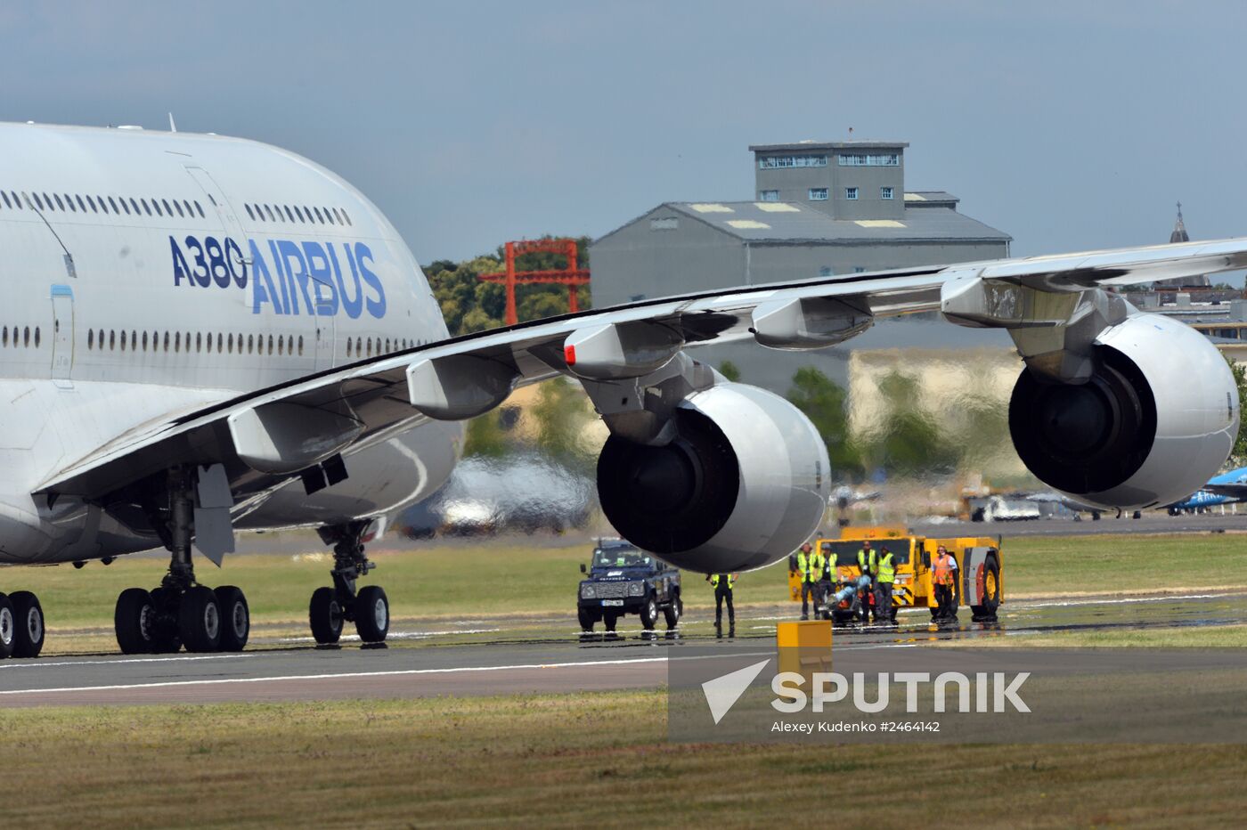 Farnborough International Airshow 2014. Day Four