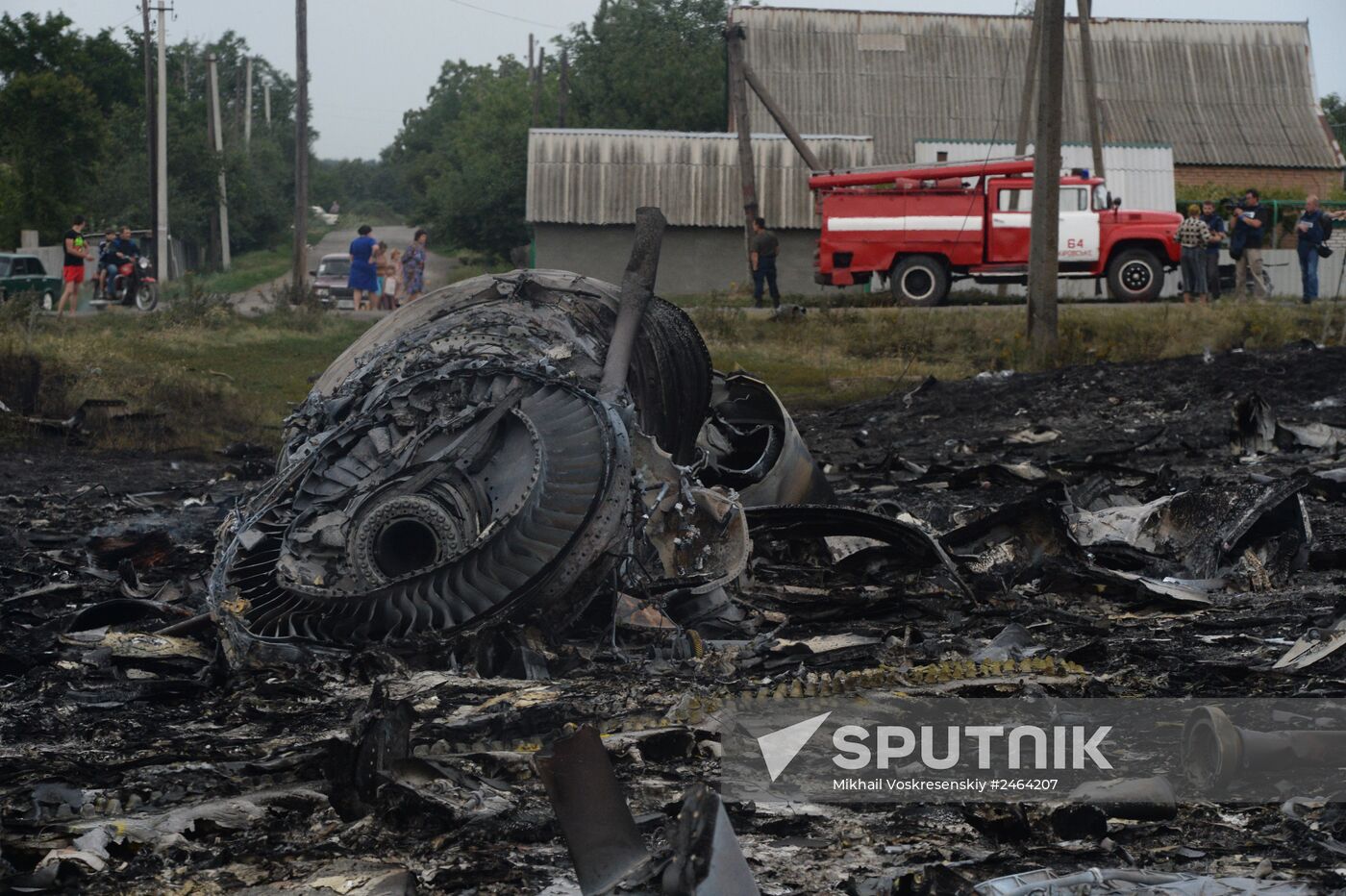 Malaysian Boeing crashes in Ukraine