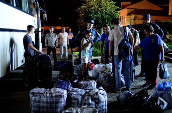 Ukrainian refugees arrive in Veliky Novgorod