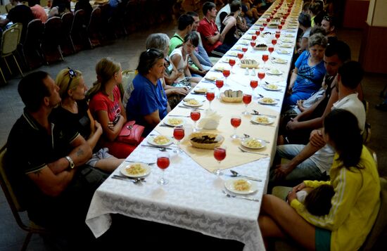 Ukrainian refugees arrive in Veliky Novgorod