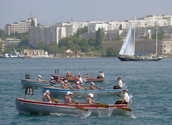 Navy Day parade rehearsed in Sevastopol