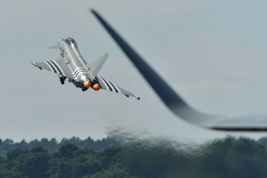 Farnborough International Airshow 2014. Day Five