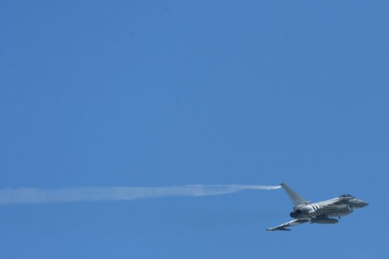 Farnborough International Airshow 2014. Day Five