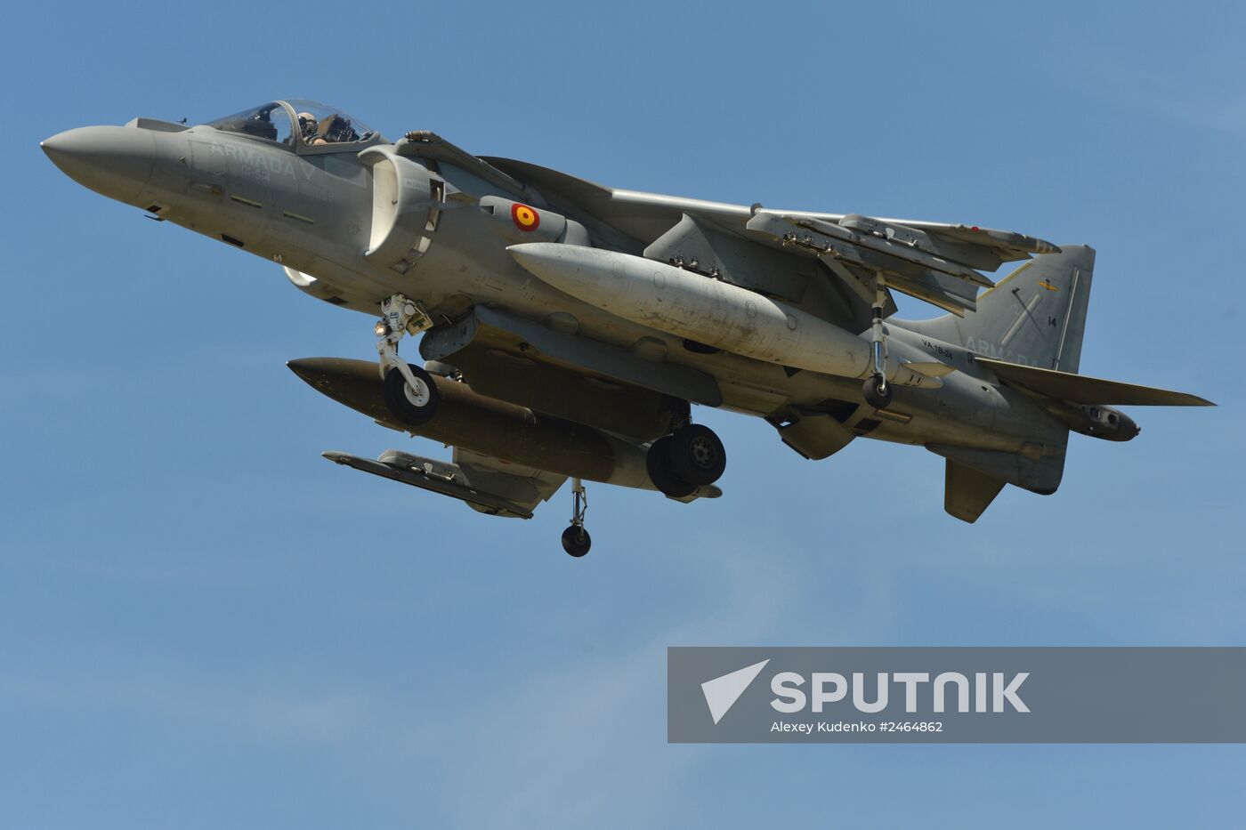 Farnborough International Airshow 2014. Day Five