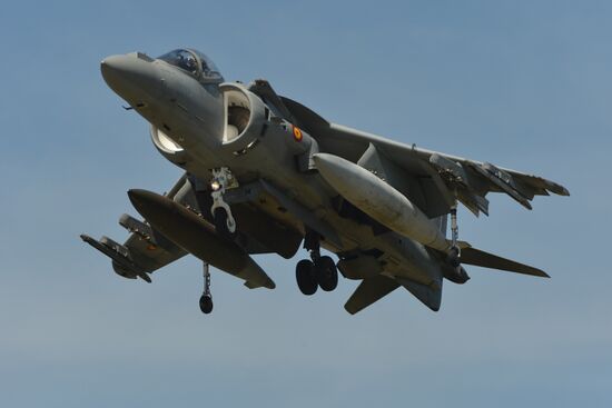 Farnborough International Airshow 2014. Day Five