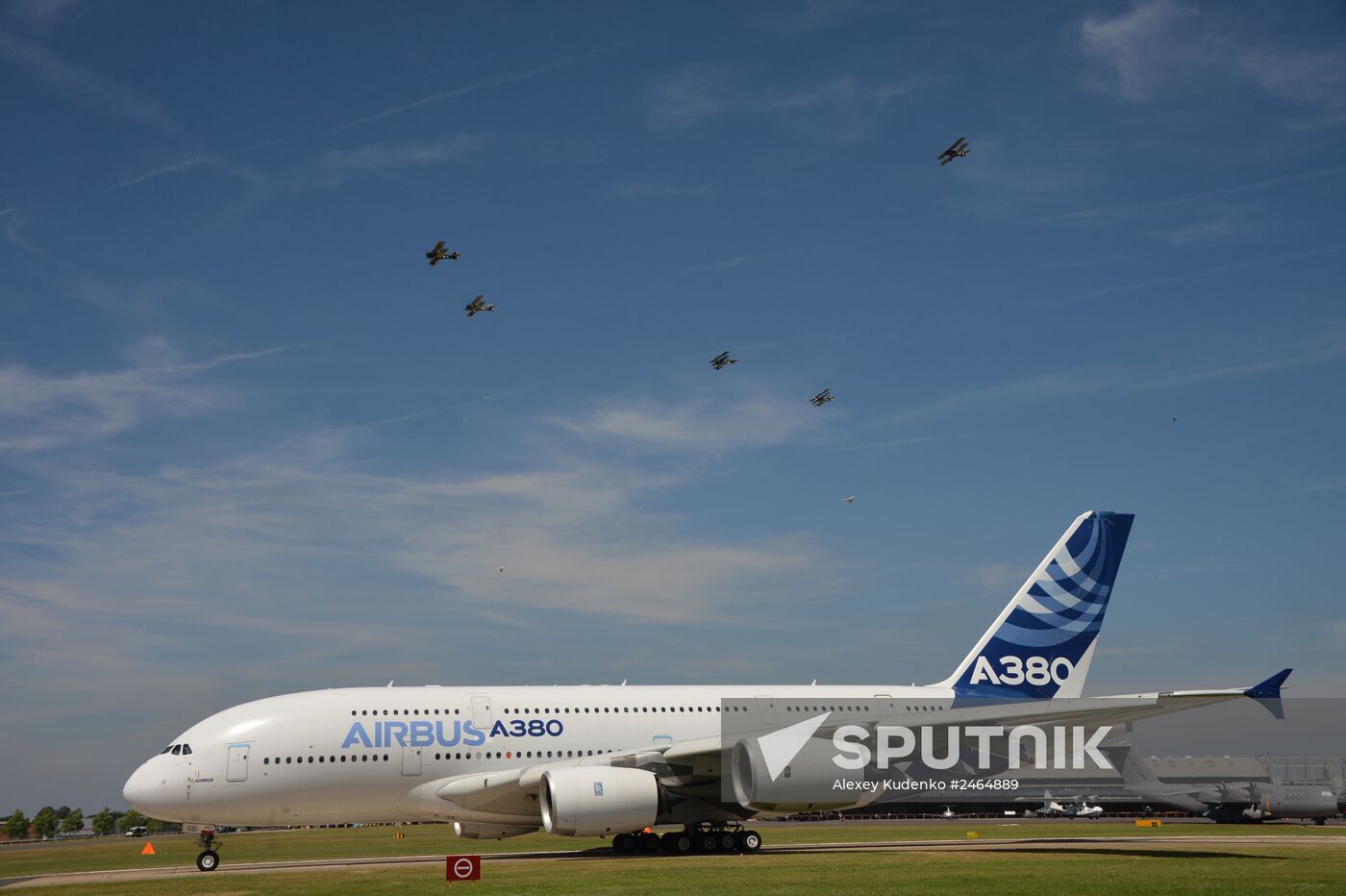 Farnborough International Airshow 2014. Day Five