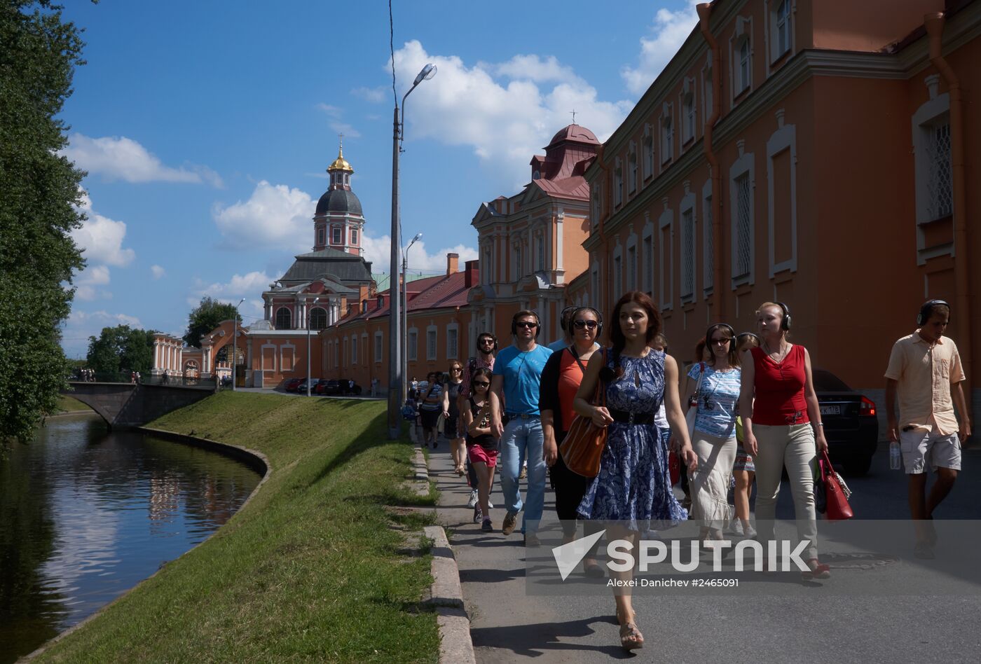 Remote Petersburg Theater Journey