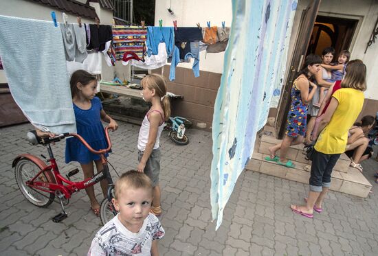 Group of volunteers from Rostov-on-Don helps Ukrainian refugees