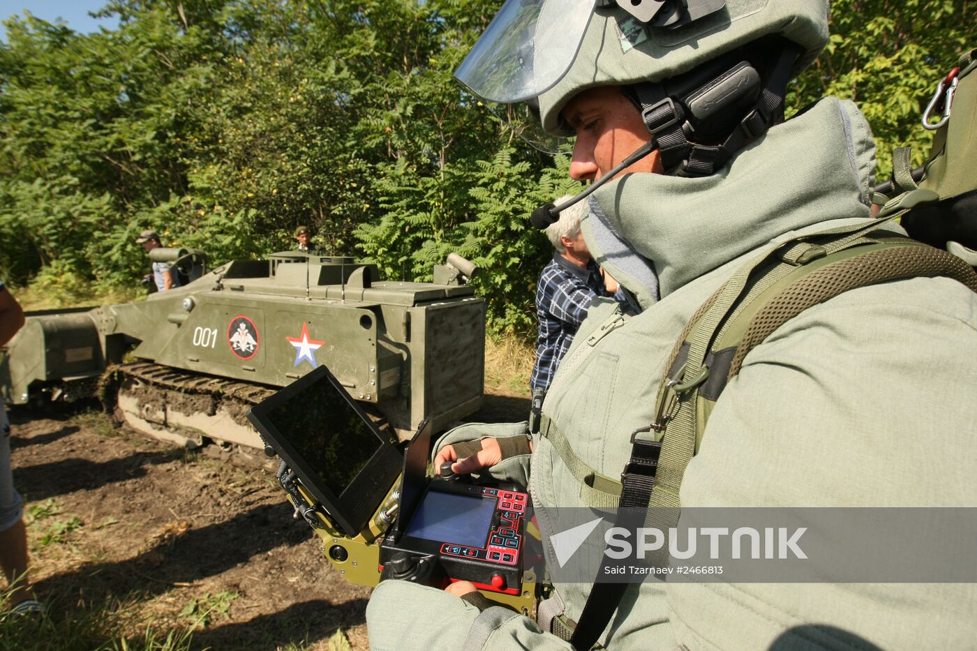 Defusing mines in mountain areas of the Chechen Republic