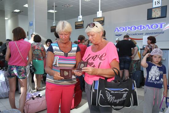 Simferopol Airport welcomes one millionth tourist