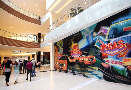 Vegas Crocus City shopping mall opens in Myakininskaya Poima