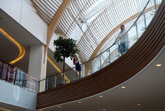 Vegas Crocus City shopping mall opens in Myakininskaya Poima