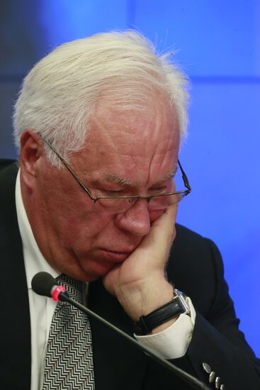 News conference on Alpha Group's 40th anniversary of establishment