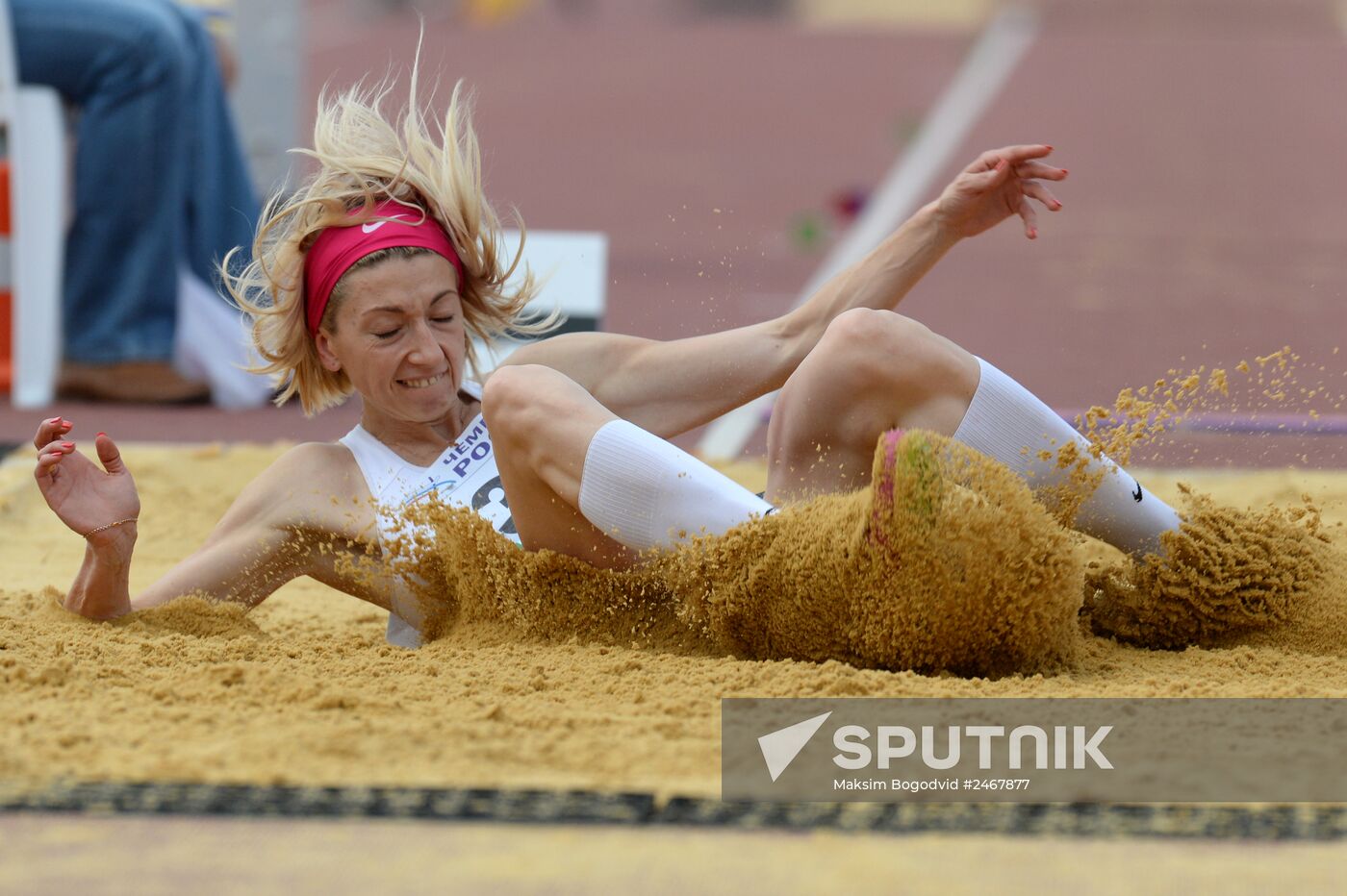 Track and field. Russian Championships. Day Two