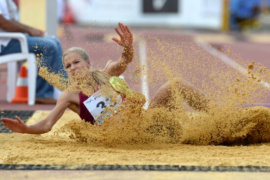 Track and field. Russian Championships. Day Two