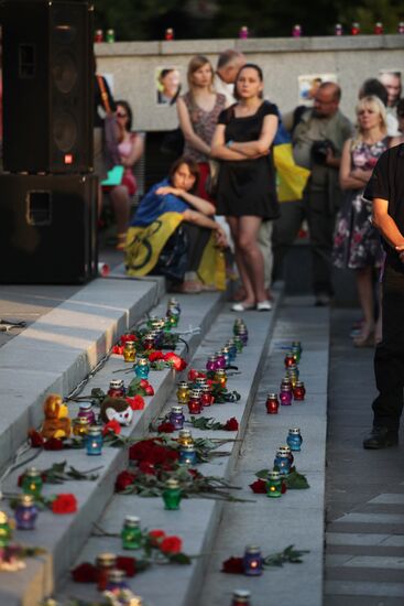 Kharkiv mourns those killed in Malaysia Airlines MH17 crash in Donetsk Region
