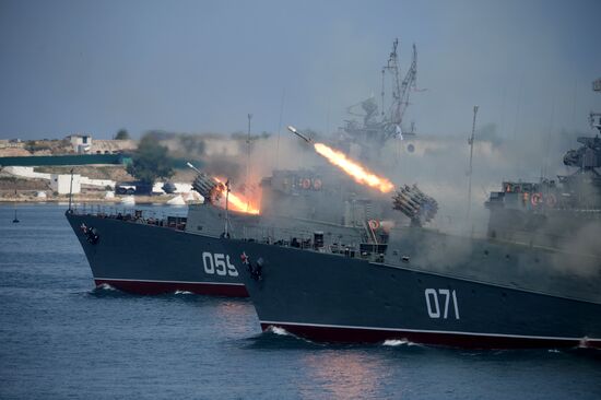 Navy Day parade rehearsal in Sevastopol