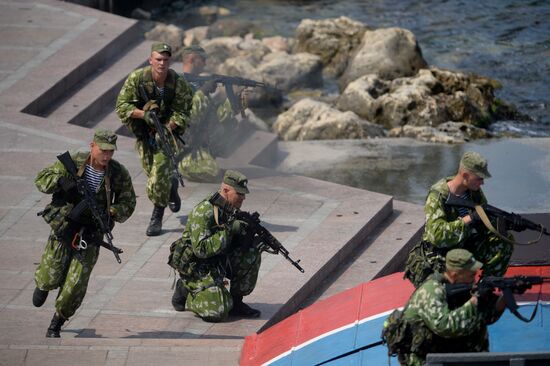 Navy Day parade rehearsal in Sevastopol