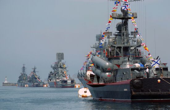 Navy Day parade rehearsal in Sevastopol