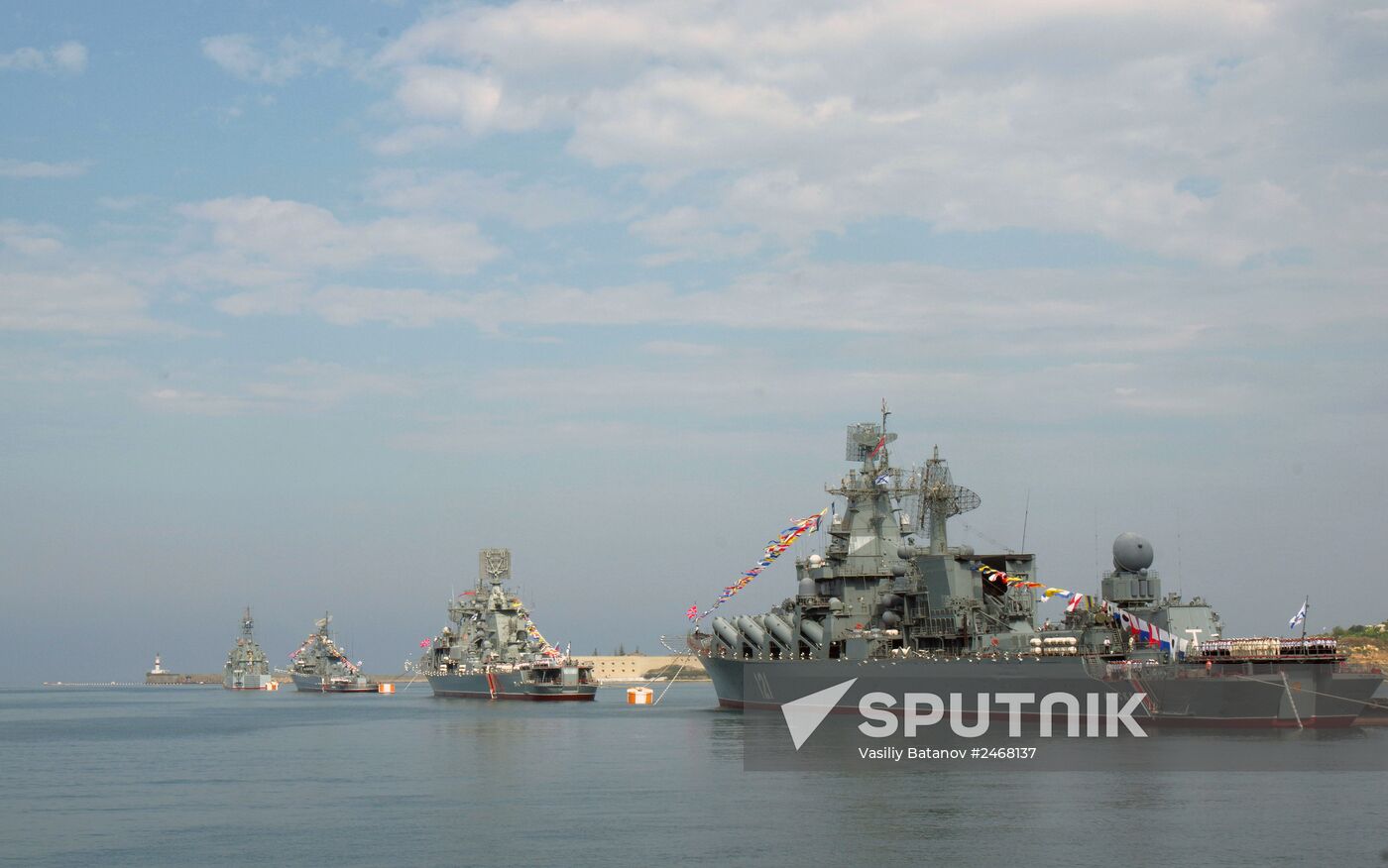 Navy Day parade rehearsal in Sevastopol