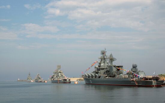 Navy Day parade rehearsal in Sevastopol
