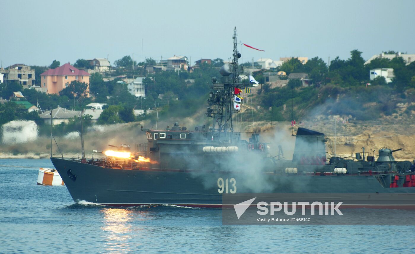 Navy Day parade rehearsal in Sevastopol