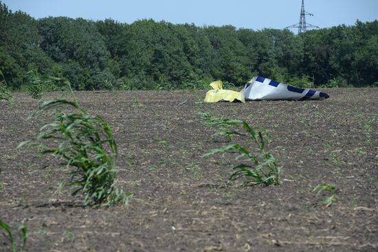 OSCE employees and experts work at Malaysia Airlines Boeing 777 crash site