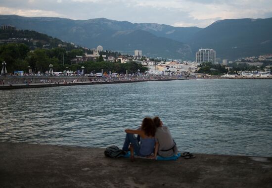 Tourist season in Yalta