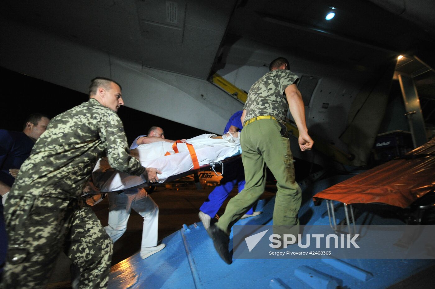 Heavily wounded Ukrainian servicemen sent to hospital to Ukraine