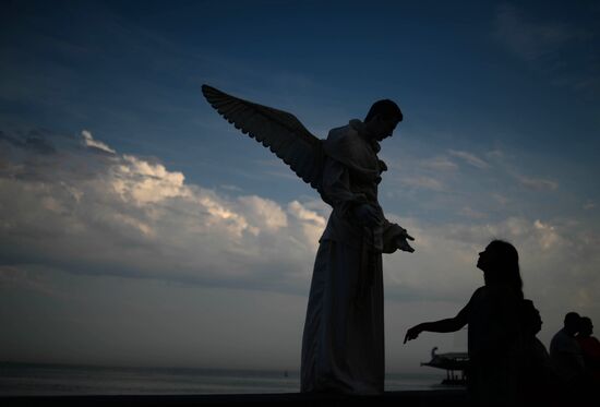 Tourist season in Yalta