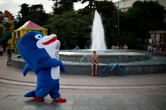 Tourist season in Yalta