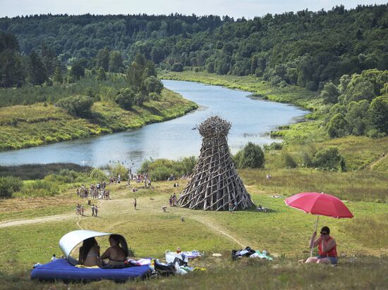 Archstoyanie Festival. Day Two