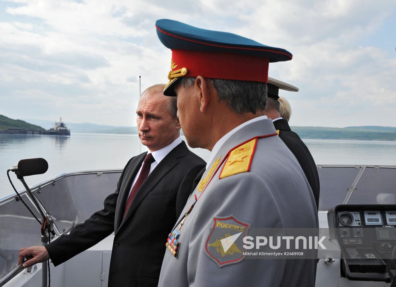 Vladimir Putin visits Severomorsk