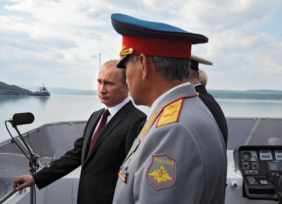 Vladimir Putin visits Severomorsk