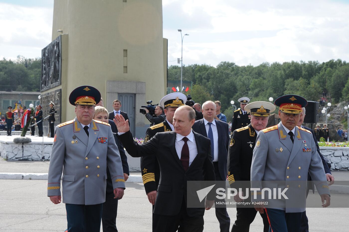 Vladimir Putin visits Severomorsk