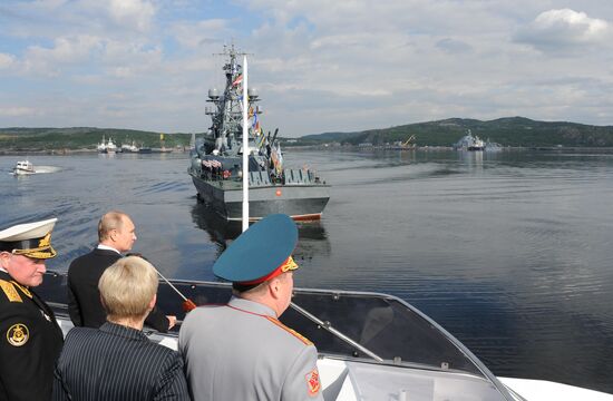 Vladimir Putin visits Severomorsk