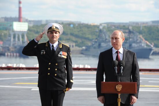 Vladimir Putin visits Severomorsk