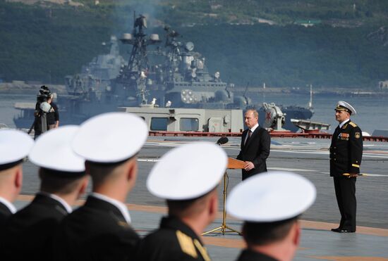 Vladimir Putin visits Severomorsk