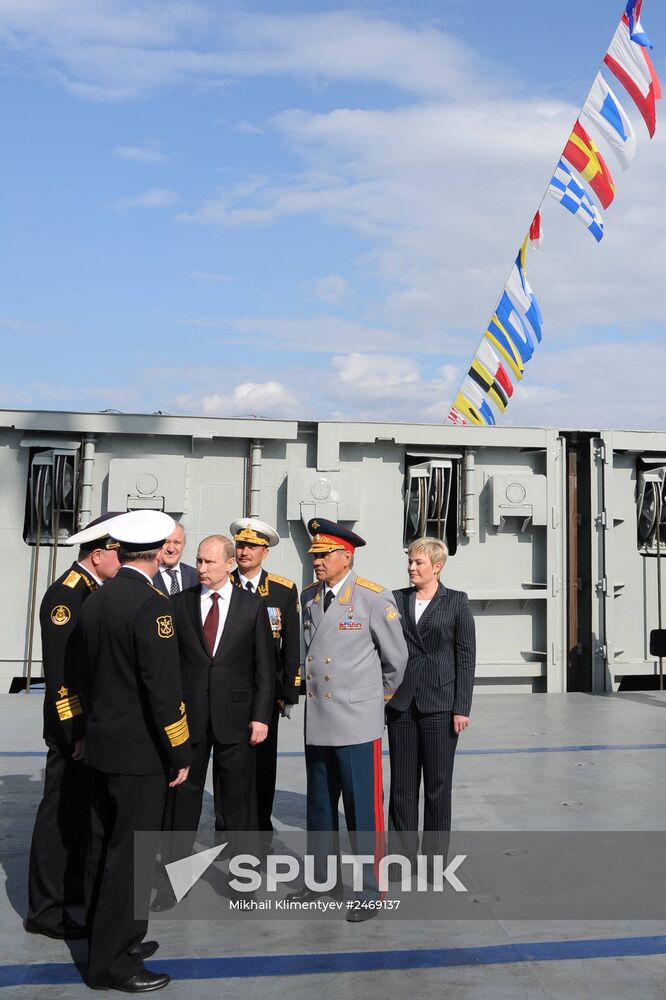 Vladimir Putin visits Severomorsk