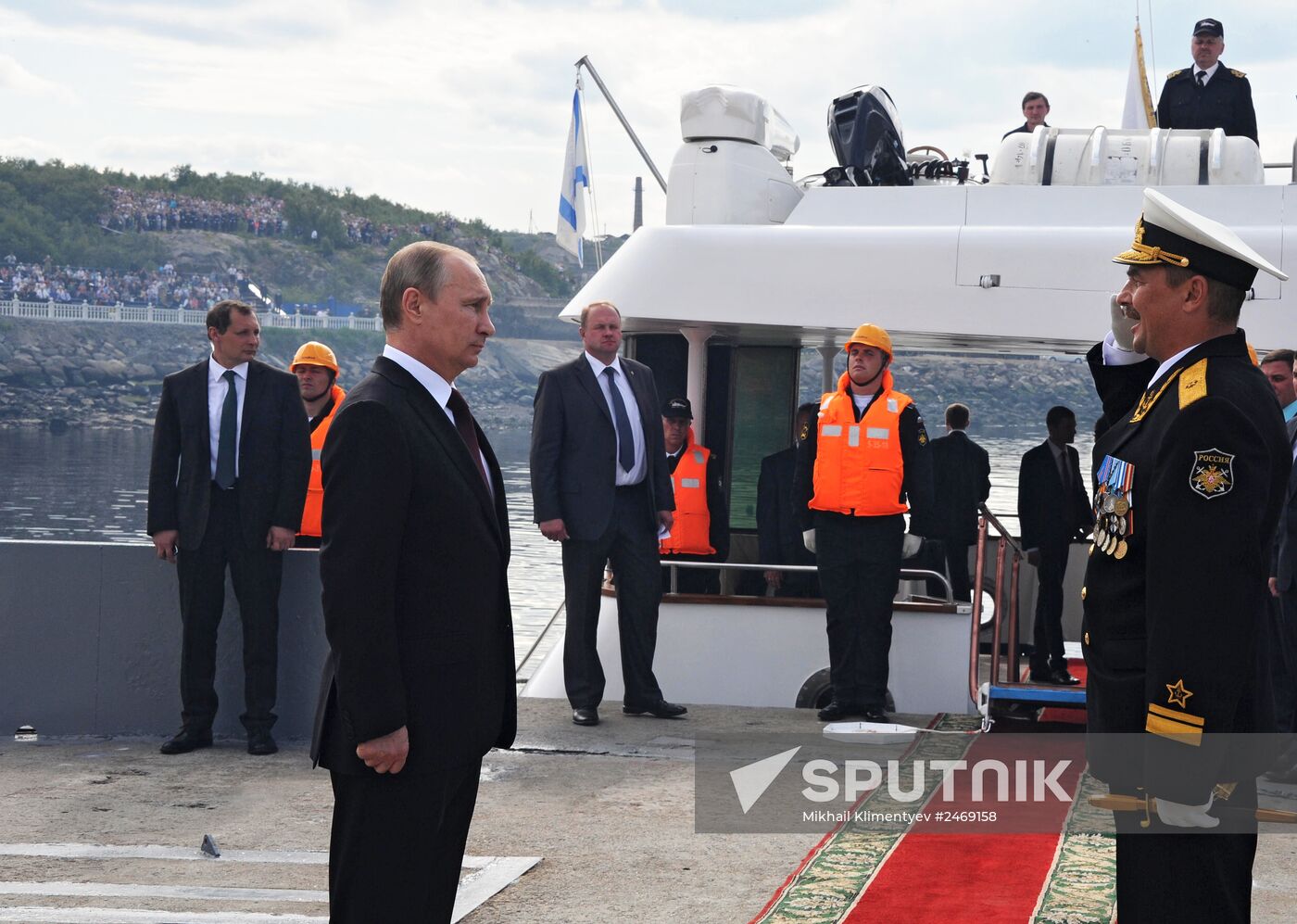 Vladimir Putin visits Severomorsk