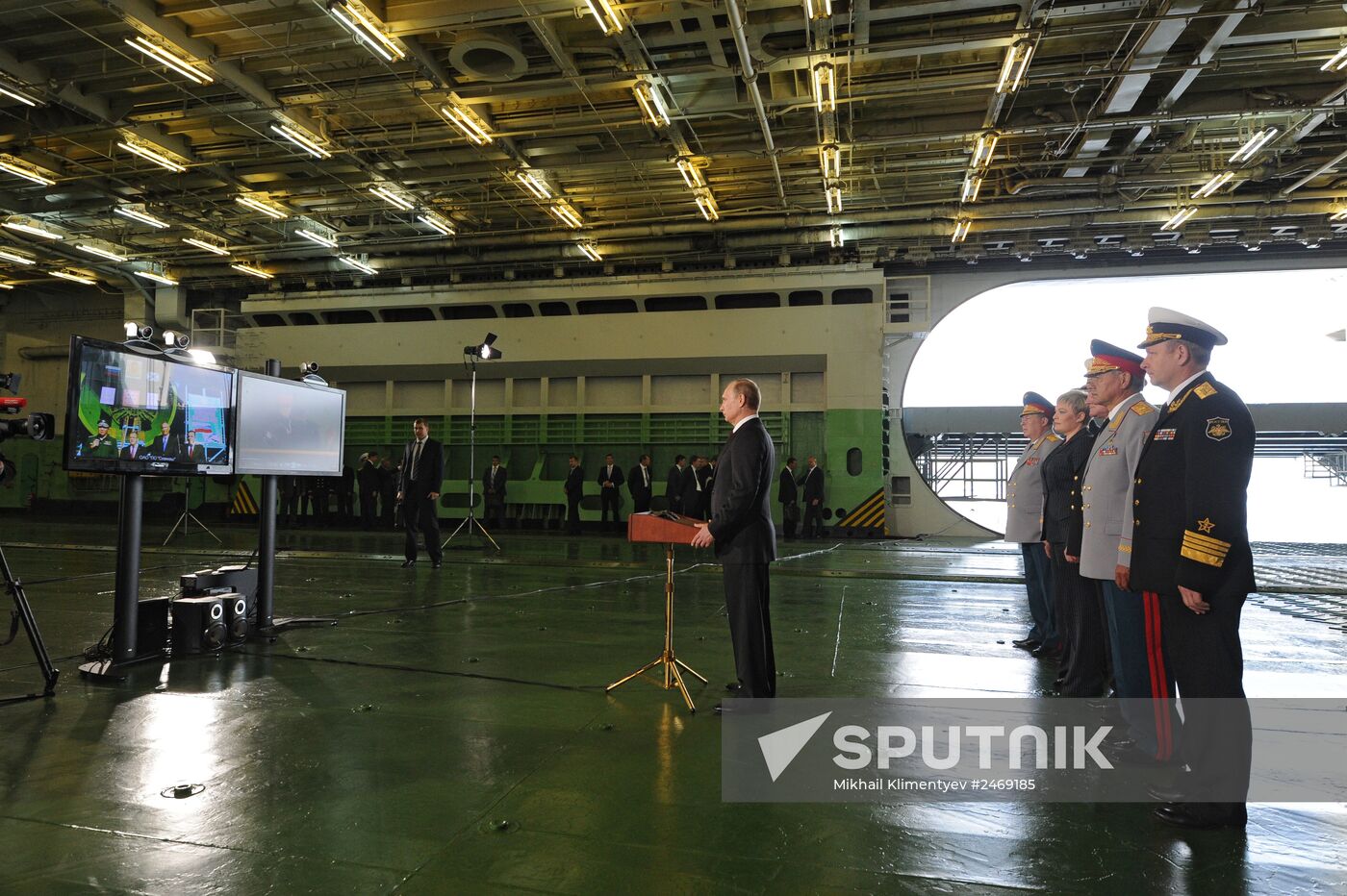 Vladimir Putin visits Severomorsk