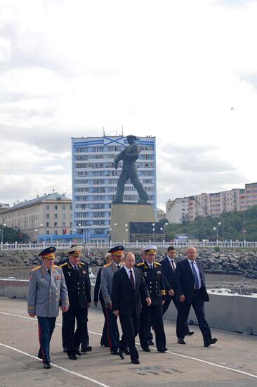 Vladimir Putin visits Severomorsk