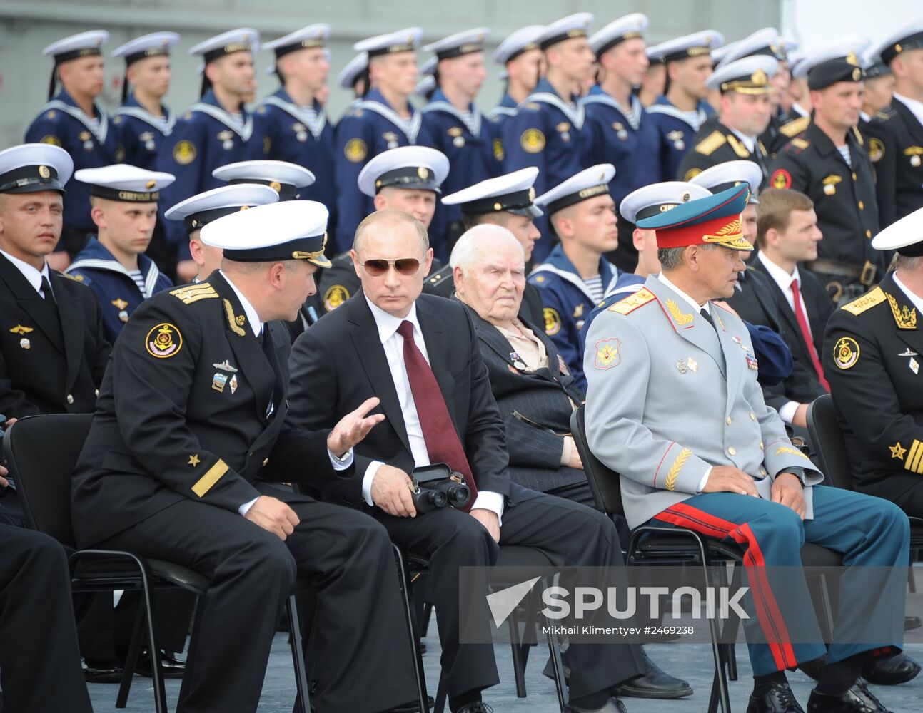 Vladimir Putin visits Severomorsk