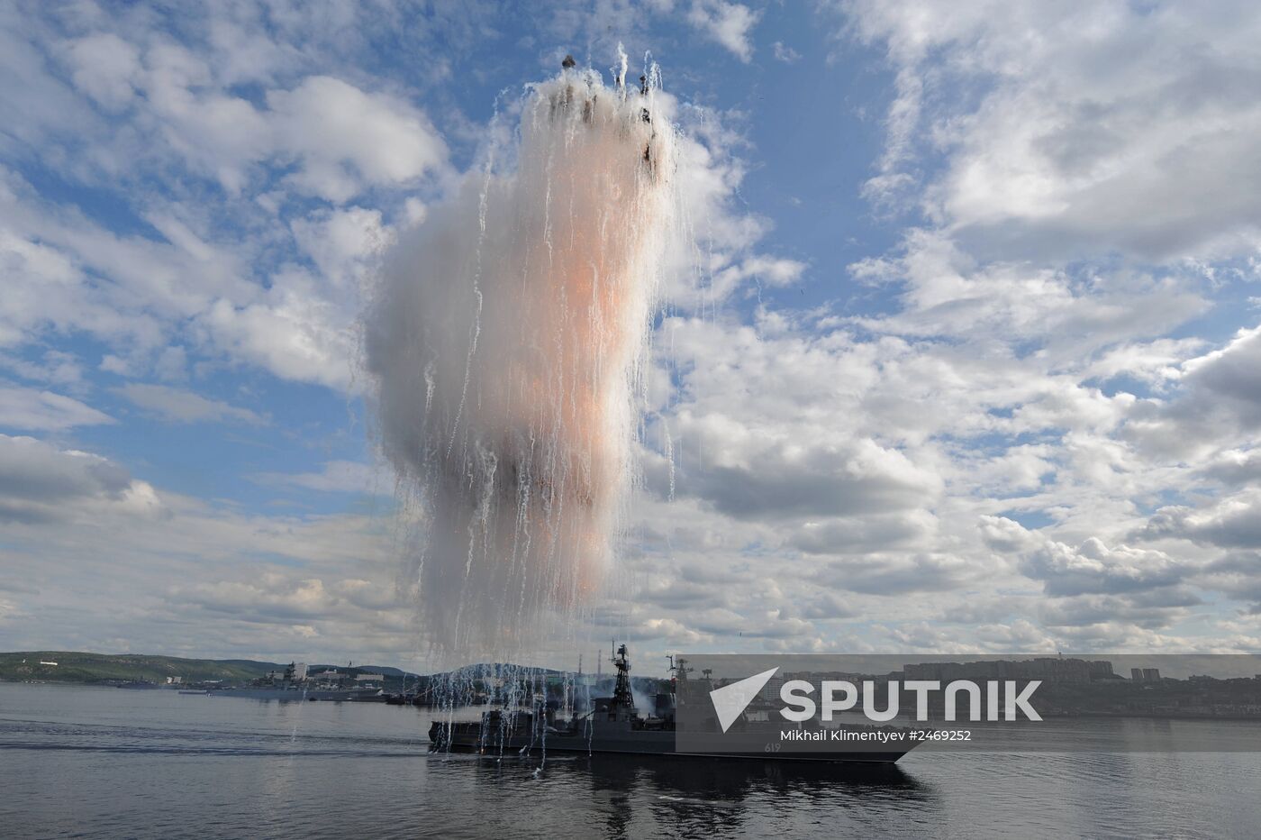 Vladimir Putin visits Severomorsk