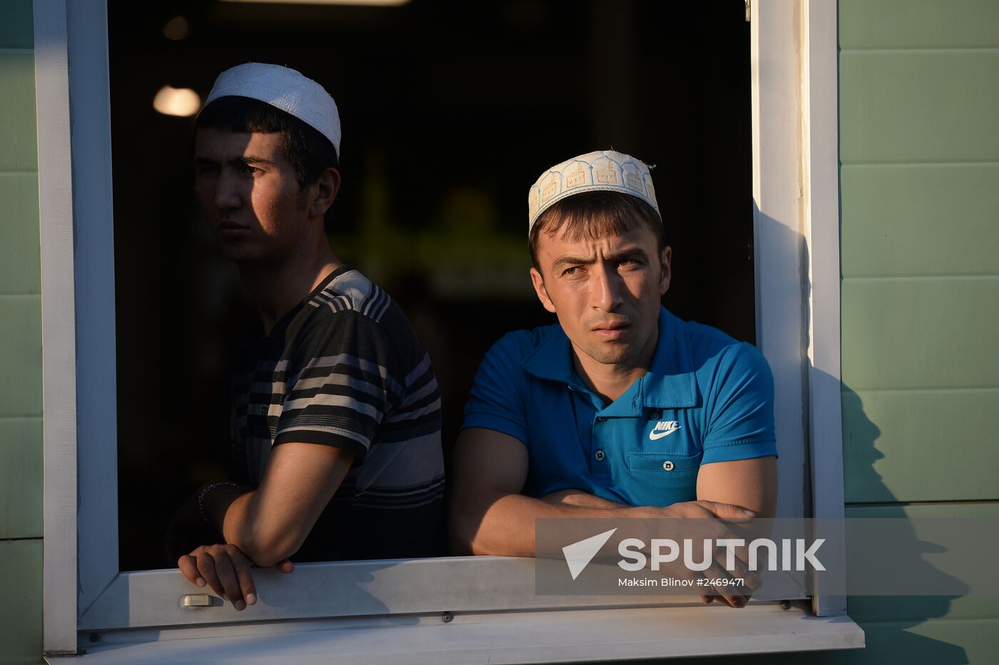 Moscow Muslims celebrate Uraza Bayram